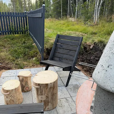 Pitkaekuusen Moekki Äkäslompolo